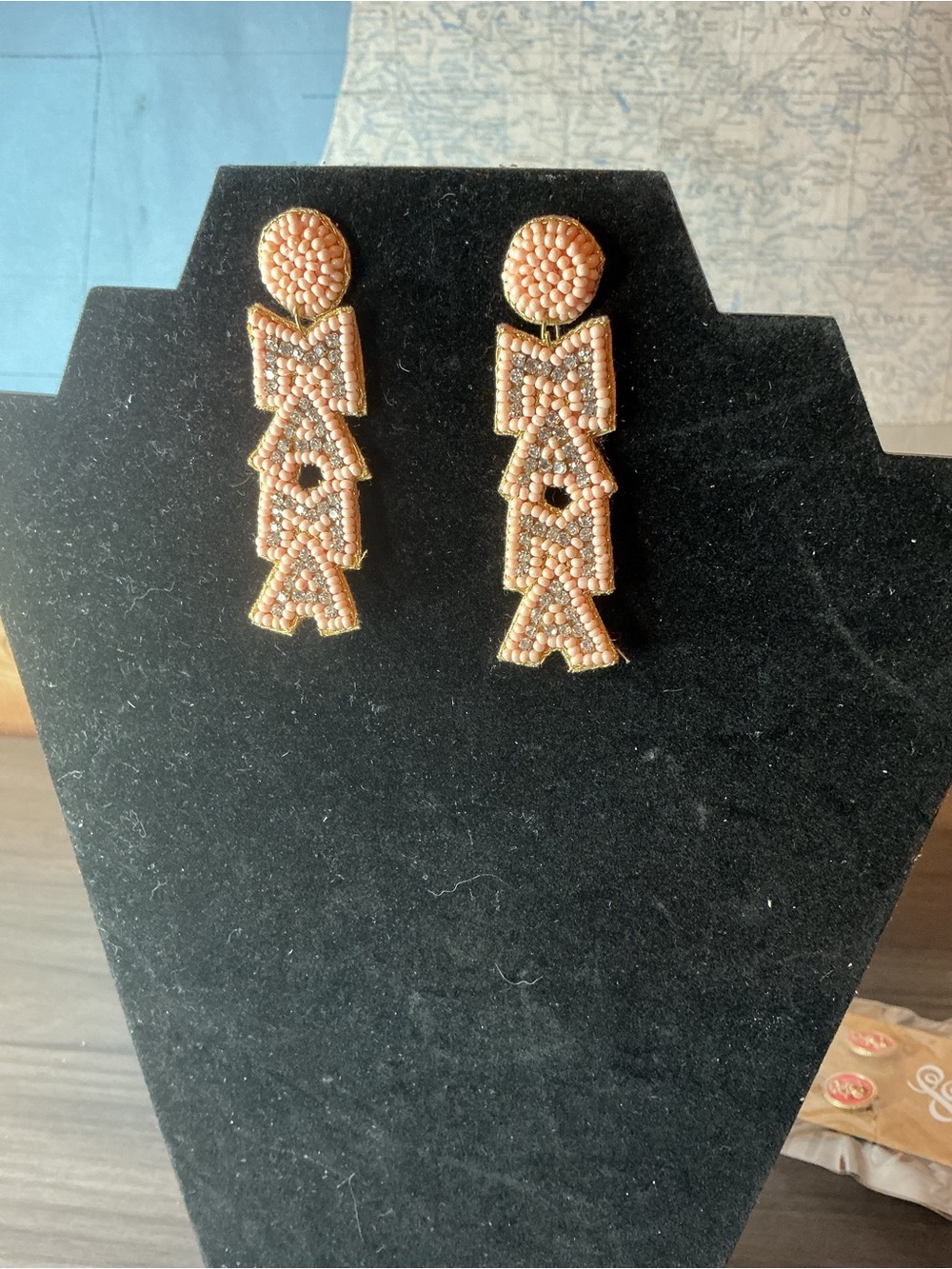 Plunder Mama Pink Beaded Drop Earrings NWT - Picture 3 of 7